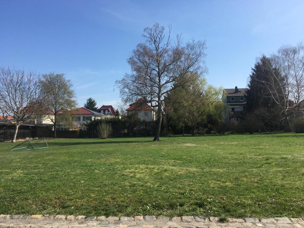 Die Senfbude - Klein Aber Fein - Wunderschoenes Studio-Apartment Mit Terrasse Und Stellplatz Leipzig Eksteriør billede