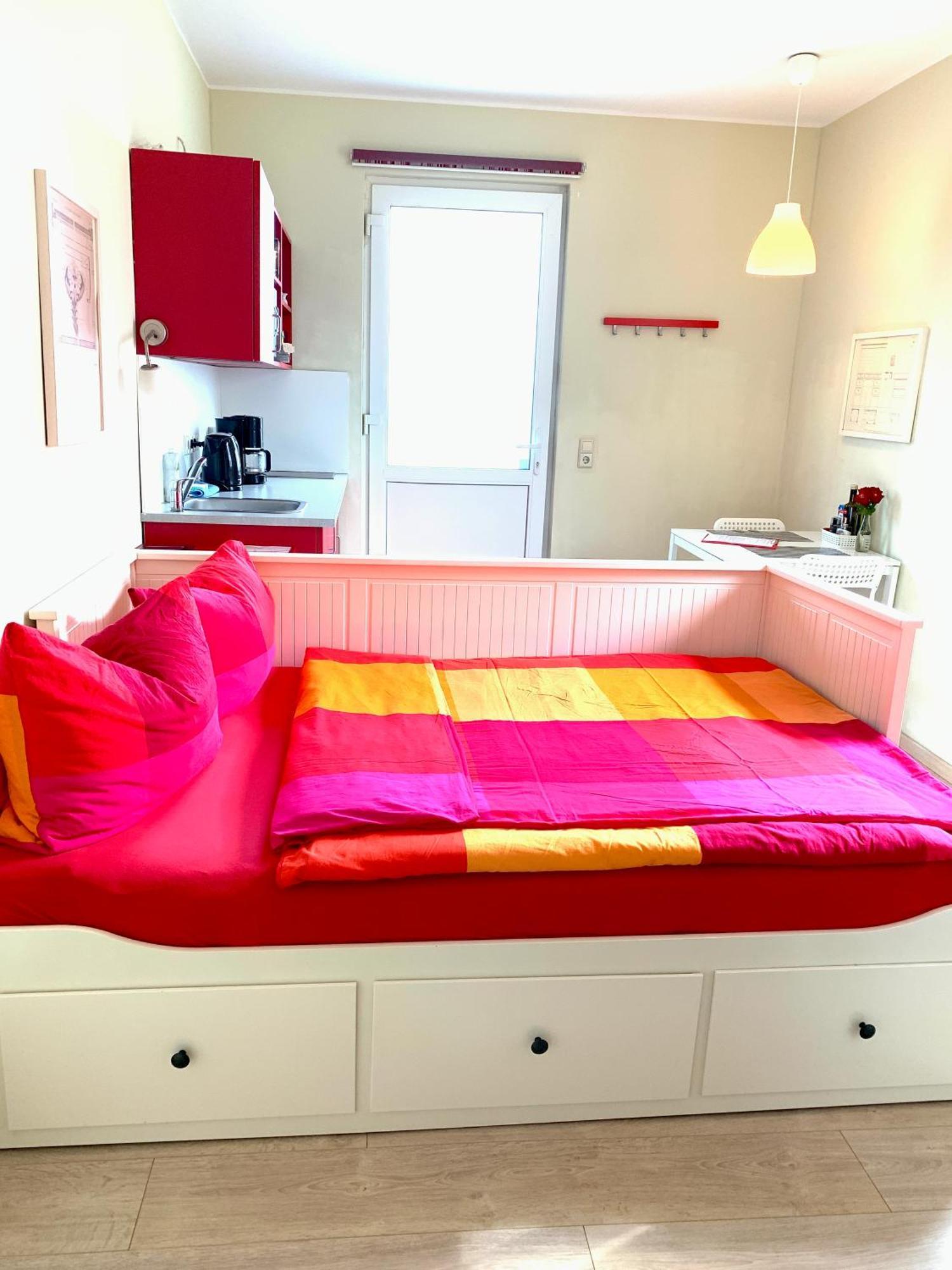 Die Senfbude - Klein Aber Fein - Wunderschoenes Studio-Apartment Mit Terrasse Und Stellplatz Leipzig Eksteriør billede